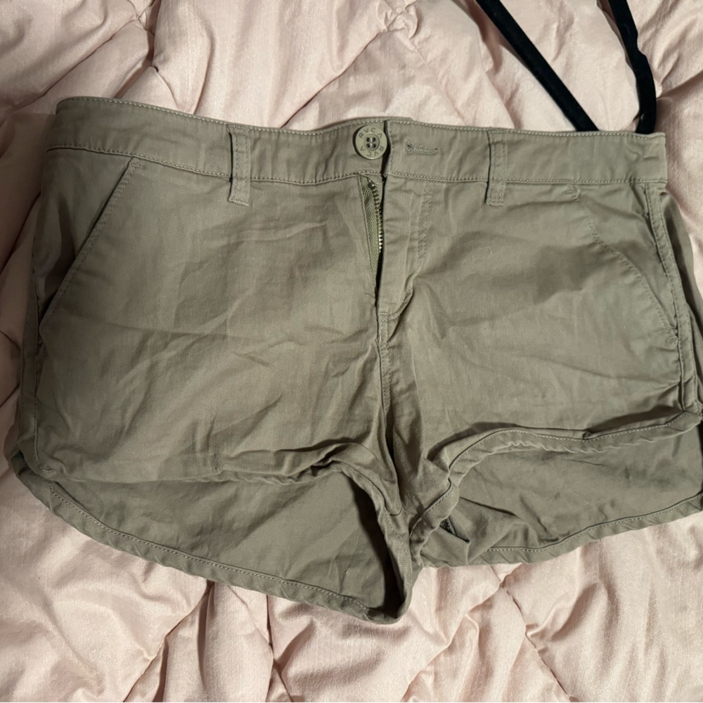RVCA shorts